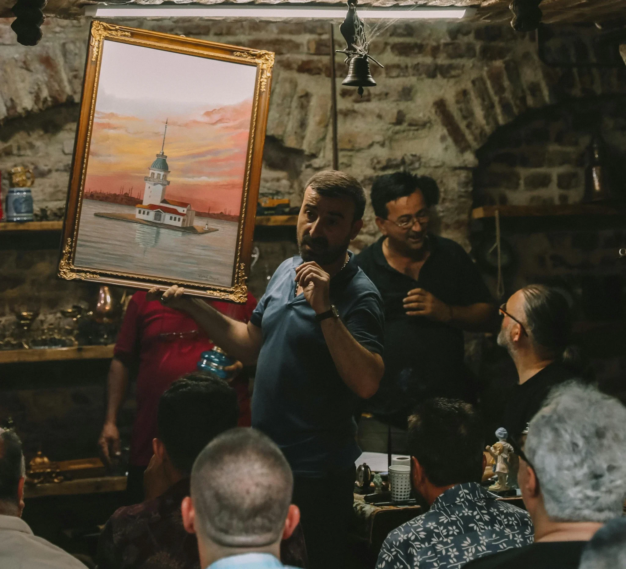 AuctionNewPhoto scaled e1738006241340